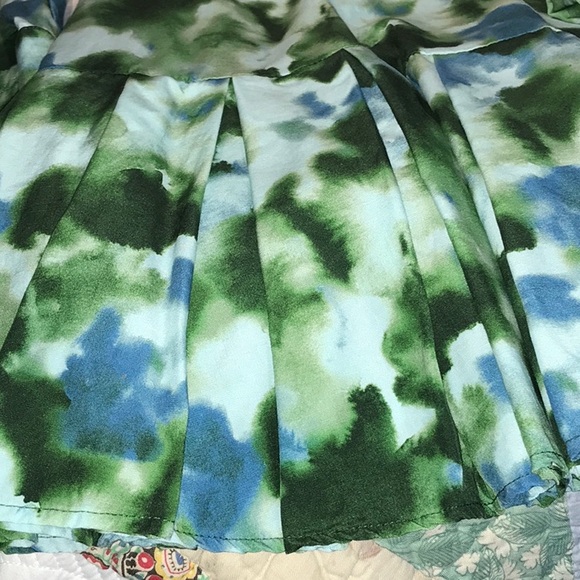 Tuckernuck Green and Blue Dress long sleeve size M - Picture 7 of 7